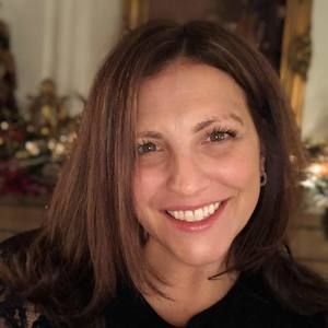 Meet your Posher, Holly